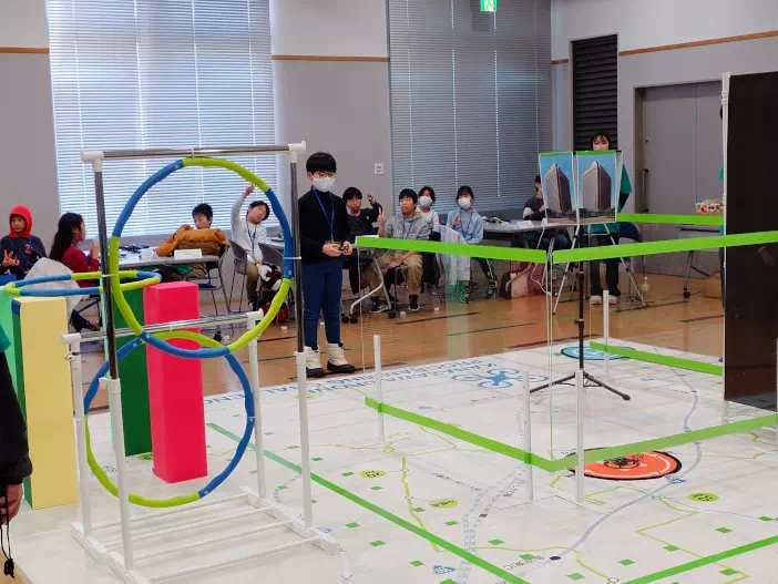 大会の様子の画像