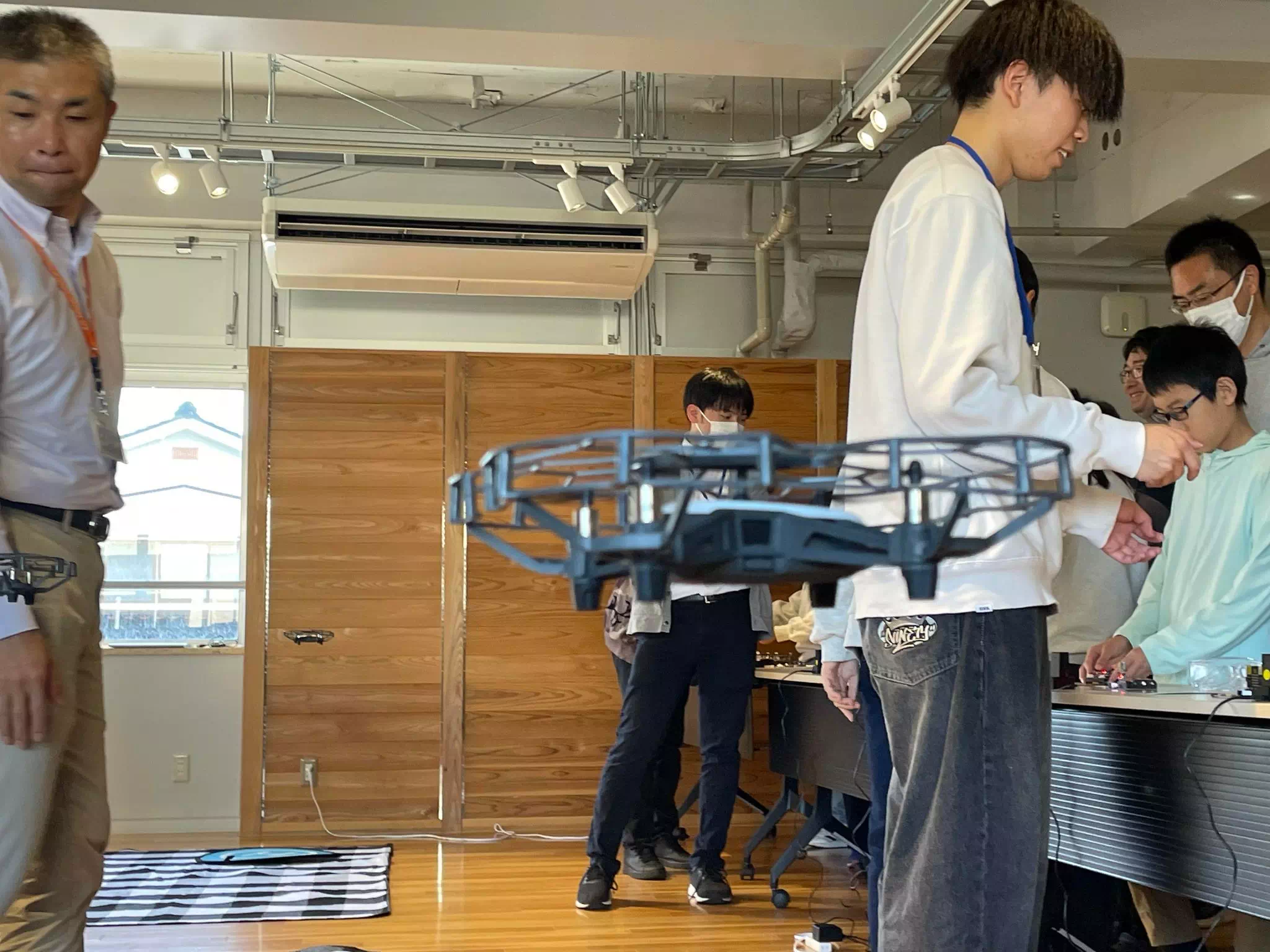 大会の様子の画像